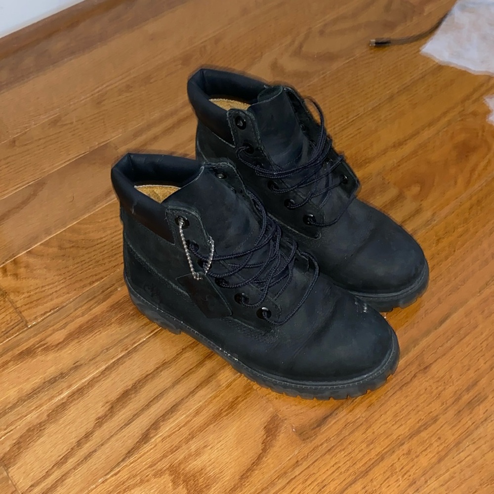 Black timberland